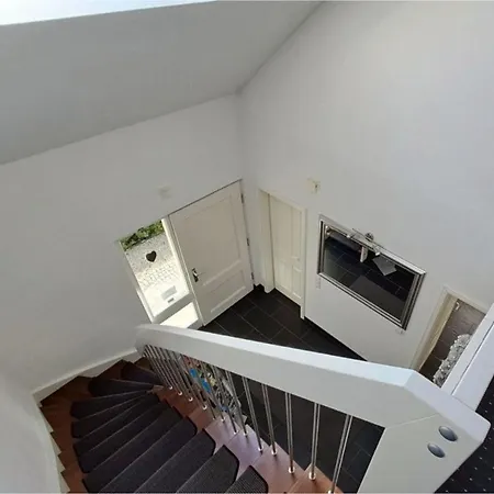 Apartment Ttttt *